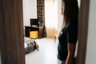 Отели типа «постель и завтрак» Vila Anca Сибиу Двухместный номер с 2 отдельными кроватями и балконом-5